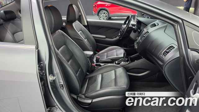 Kia K3 Trendy Style 2018 — фото 32