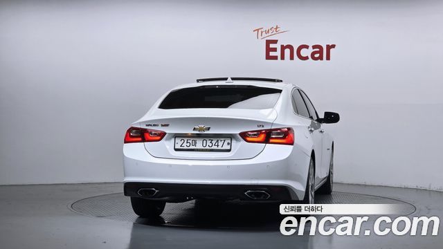 Chevrolet Malibu 2.0 Turbo LTZ Premium 2017 — фото 4
