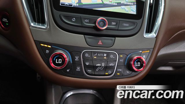 Chevrolet Malibu 2.0 Turbo LTZ Premium 2017 — фото 22