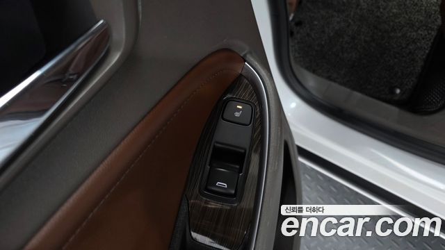 Chevrolet Malibu 2.0 Turbo LTZ Premium 2017 — фото 23