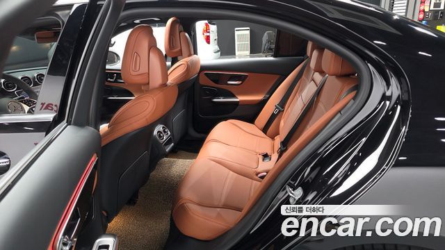 Mercedes-Benz C-Class (W206) C300 4MATIC Avantgarde 2024 — фото 12