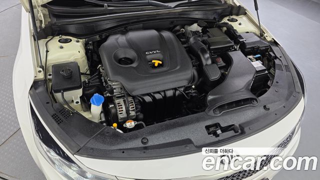Kia K5 (II) 2.0 MX Style Edition 2018 — фото 6
