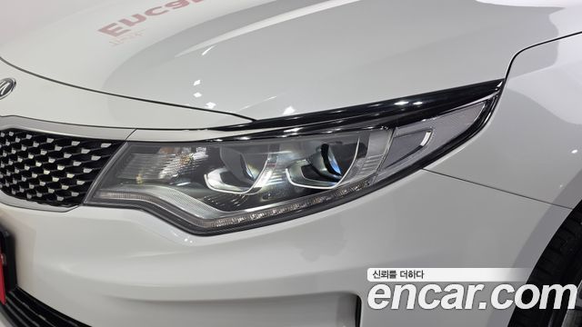 Kia K5 (II) 2.0 MX Style Edition 2018 — фото 22