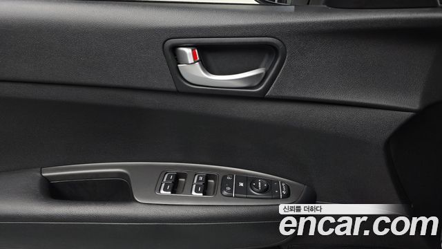 Kia K5 (II) 2.0 MX Style Edition 2018 — фото 28