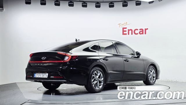 Hyundai Sonata (DN8) 2.0 Premium Plus 2022 — фото 2