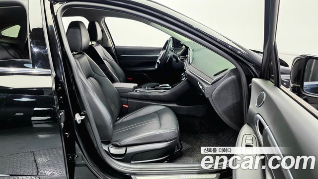 Hyundai Sonata (DN8) 2.0 Premium Plus 2022 — фото 12