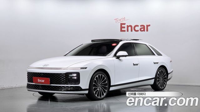 Hyundai Grandeur Hybrid (GN7) Calligraphy