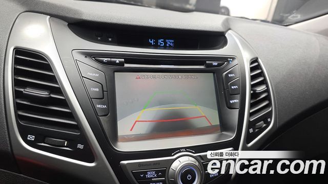 Hyundai Avante 1.6 GDi Smart Standard 2015 — фото 16