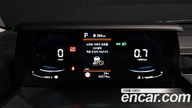 Hyundai Staria Cargo 3-Seater Modern 2023 — фото 8