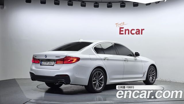 BMW 5 Series (G30) 530i xDrive M Sport Package Plus 2018 — фото 2