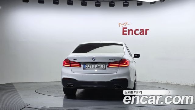 BMW 5 Series (G30) 530i xDrive M Sport Package Plus 2018 — фото 4