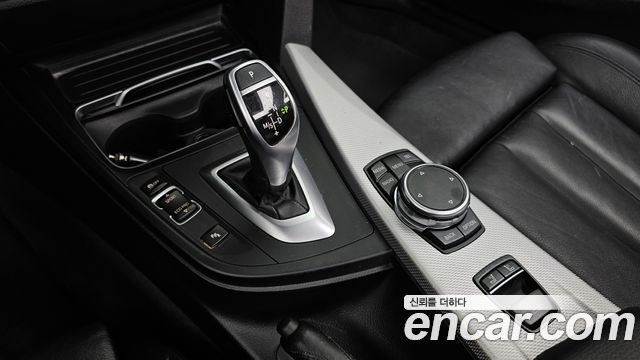 BMW 4 Series (F32) 428i M Sport Convertible 2016 — фото 9