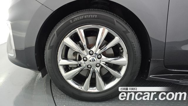 Kia Carnival Gasoline 9-Seater Noblesse Special 2019 — фото 5