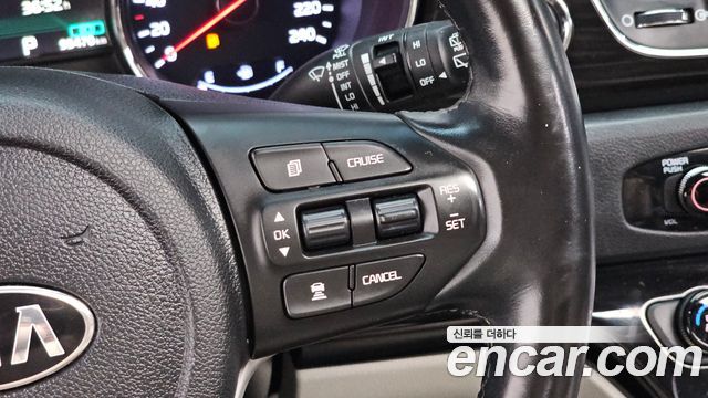 Kia Carnival Gasoline 9-Seater Noblesse Special 2019 — фото 18