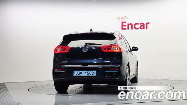 Kia Niro EV Noblesse 2019 — фото 4