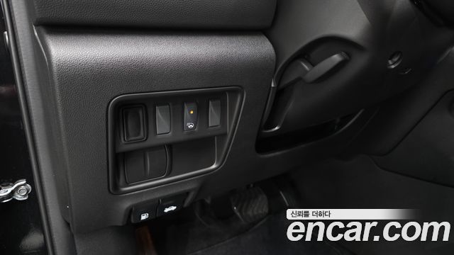 Renault Korea QM6 Gasoline 2WD RE Signature 2019 — фото 17