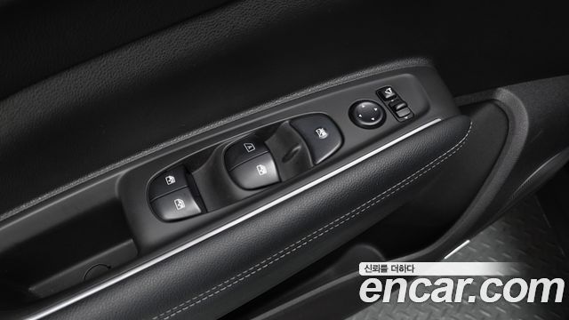 Renault Korea QM6 Gasoline 2WD RE Signature 2019 — фото 27