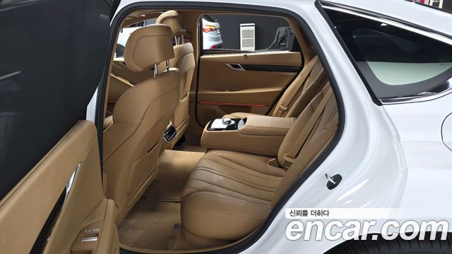 Genesis G80 (RG3) Gasoline 2.5 Turbo AWD 2026 — фото 16