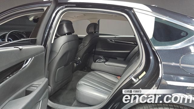 Genesis G80 (RG3) Gasoline 2.5 Turbo AWD 2021 — фото 12