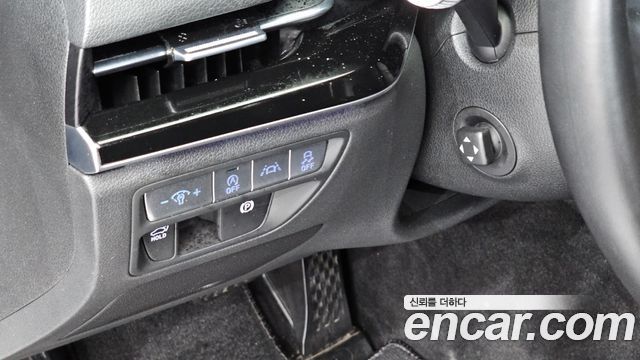 Genesis G80 (RG3) Gasoline 2.5 Turbo AWD 2021 — фото 14