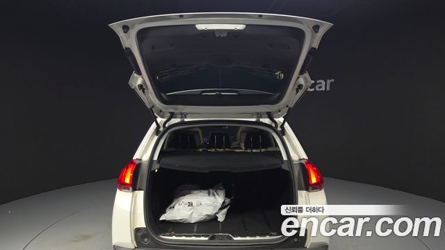 Peugeot 2008 1.6 e-HDi Feline L 2015 — фото 20