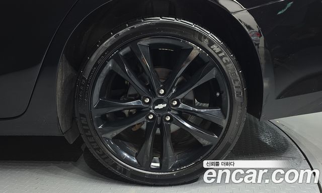 Chevrolet Malibu 1.3 Turbo Perfect Black Premier 2020 — фото 5