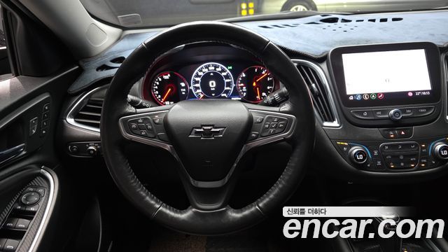 Chevrolet Malibu 1.3 Turbo Perfect Black Premier 2020 — фото 13
