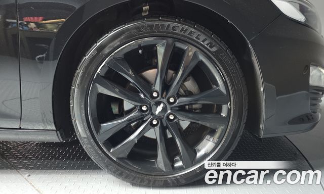 Chevrolet Malibu 1.3 Turbo Perfect Black Premier 2020 — фото 21