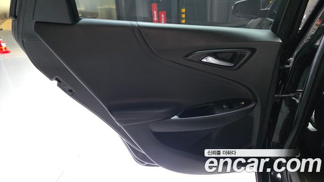 Chevrolet Malibu 1.3 Turbo Perfect Black Premier 2020 — фото 25