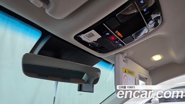 Hyundai Grandeur (GN7) 2,5 Gasoline 2WD Premium 2025 — фото 17
