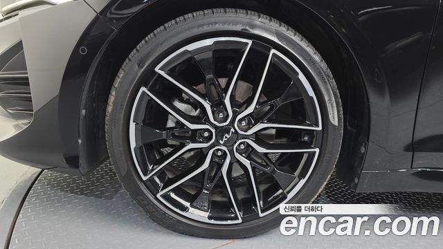 Kia K5 (III) 1.6 Turbo Signature 2022 — фото 5