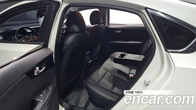 Kia K3 (II) 1.6 Noblesse 2022 — фото 11