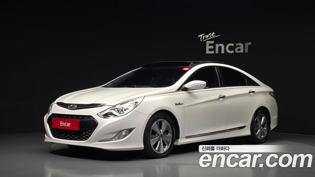 Hyundai Sonata Hybrid 2.0 Royal