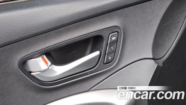 Hyundai Santa Fe (DM) Diesel(e-VGT) 2.0 2WD Exclusive 2013 — фото 27