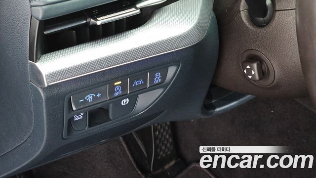 Genesis G80 (RG3) Gasoline 2.5 Turbo AWD 2021 — фото 14