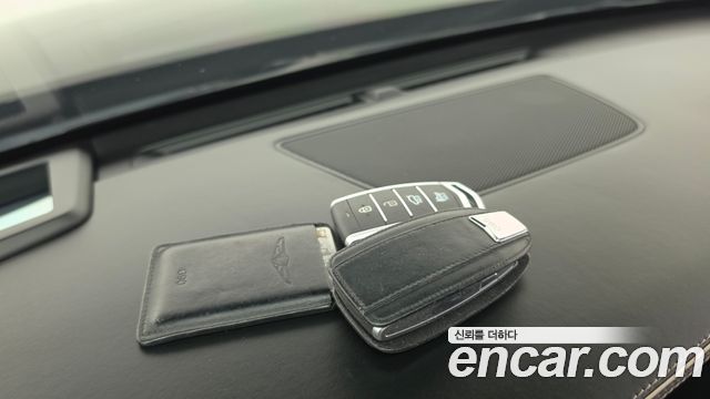 Genesis G90 3.3 T AWD Premium 2019 — фото 15