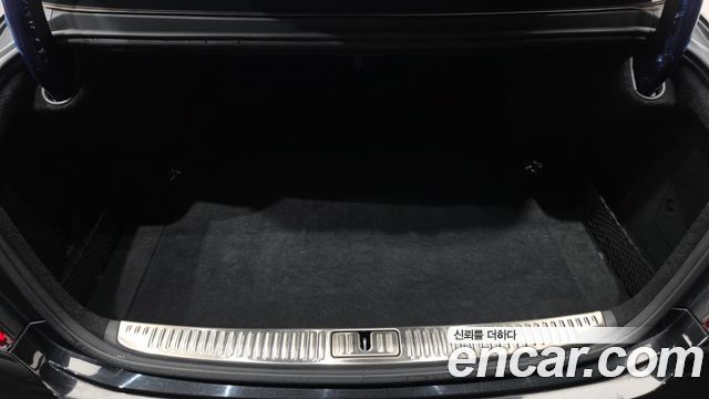 Genesis G90 3.3 T AWD Premium 2019 — фото 19