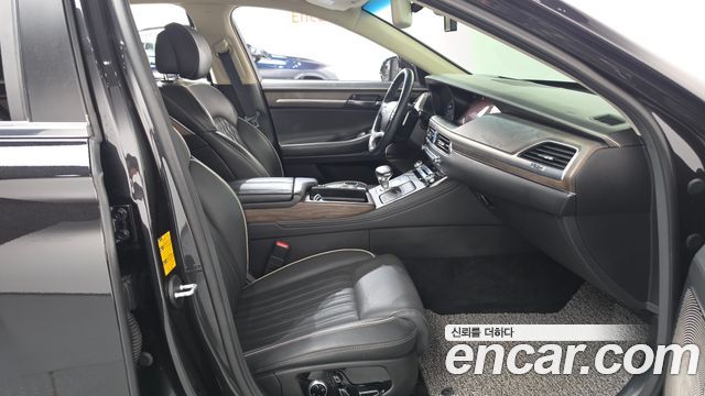 Genesis G90 3.3 T AWD Premium 2019 — фото 26