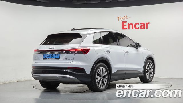Audi Q4 e-tron (F4) 45 2025 — фото 2