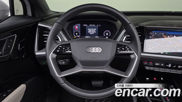 Audi Q4 e-tron (F4) 45 2025 — фото 13