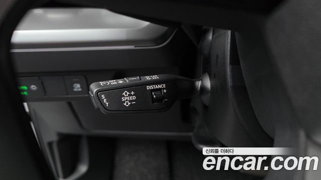 Audi Q4 e-tron (F4) 45 2025 — фото 18