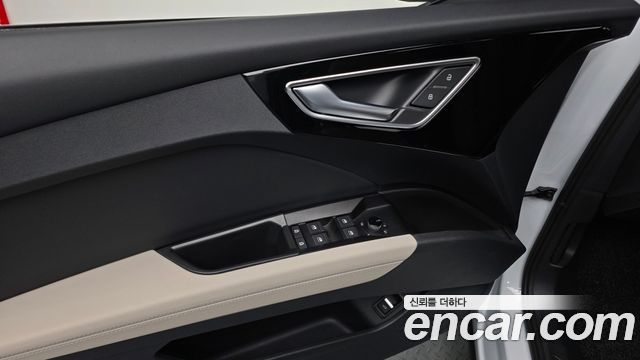 Audi Q4 e-tron (F4) 45 2025 — фото 29