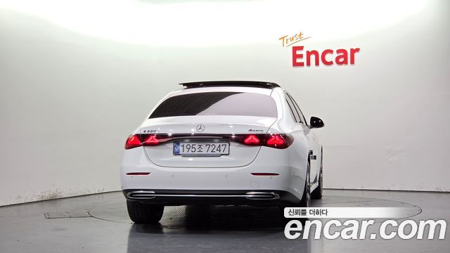 Mercedes-Benz E-Class (W214) E220d 4MATIC Exclusive 2024 — фото 4