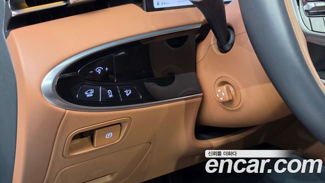 Genesis GV70 2.5T Gasoline AWD 2025 — фото 18