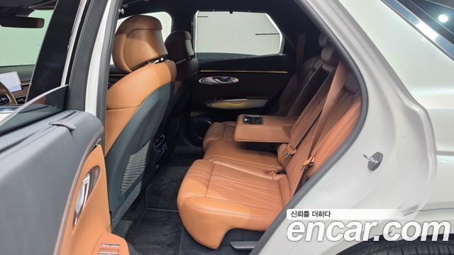 Genesis GV70 2.5T Gasoline AWD 2025 — фото 26