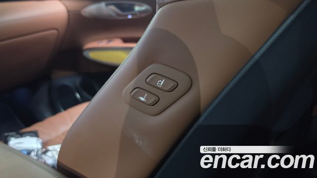 Genesis GV70 2.5T Gasoline AWD 2025 — фото 29
