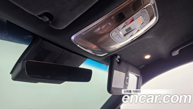 Genesis GV70 2.5T Gasoline AWD 2025 — фото 30