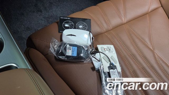 Genesis GV70 2.5T Gasoline AWD 2025 — фото 32