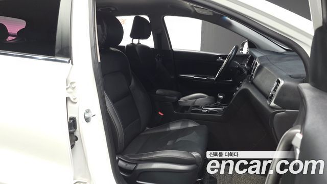 Kia Sportage (IV) Diesel 2WD Prestige 2017 — фото 12
