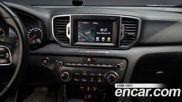 Kia Sportage (IV) Diesel 2WD Prestige 2017 — фото 14